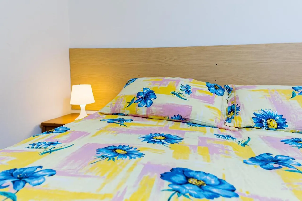 Aparthotel Loano Apartment Pool & Garden Italy