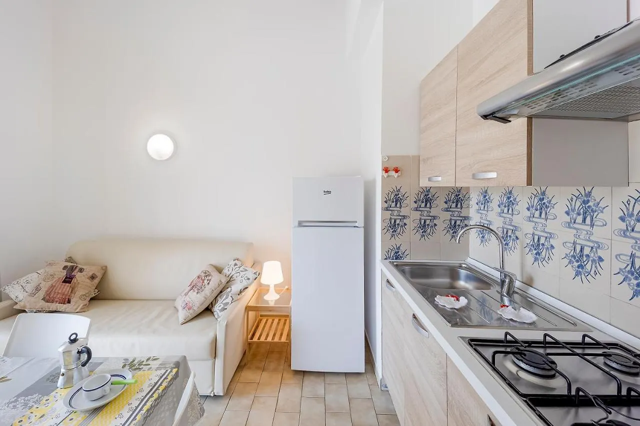 Loano Apartment Pool & Garden Italia